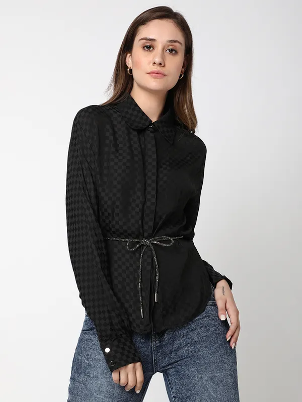 Deal black checks shirt