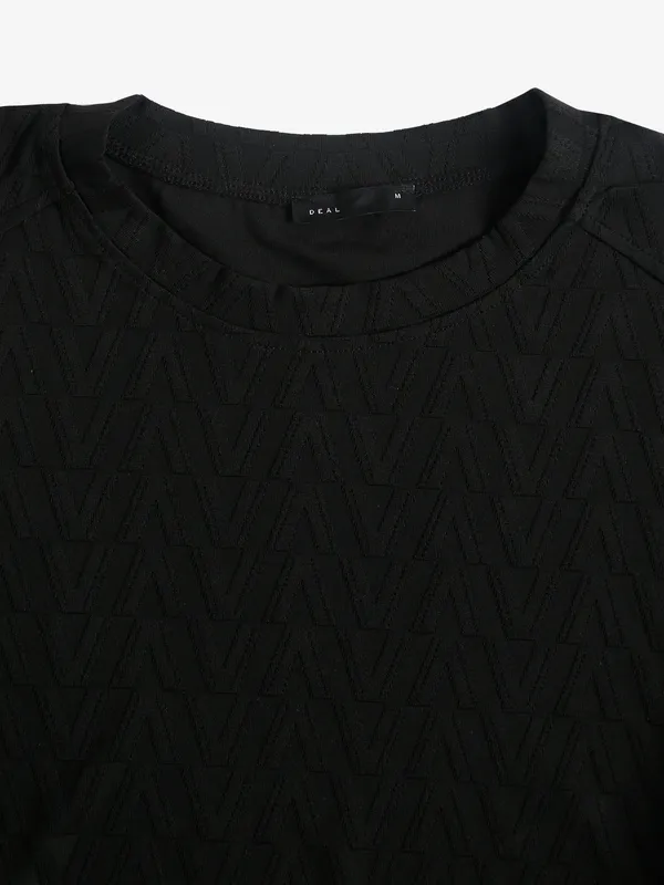 Deal black cotton half sleeves t-shirt