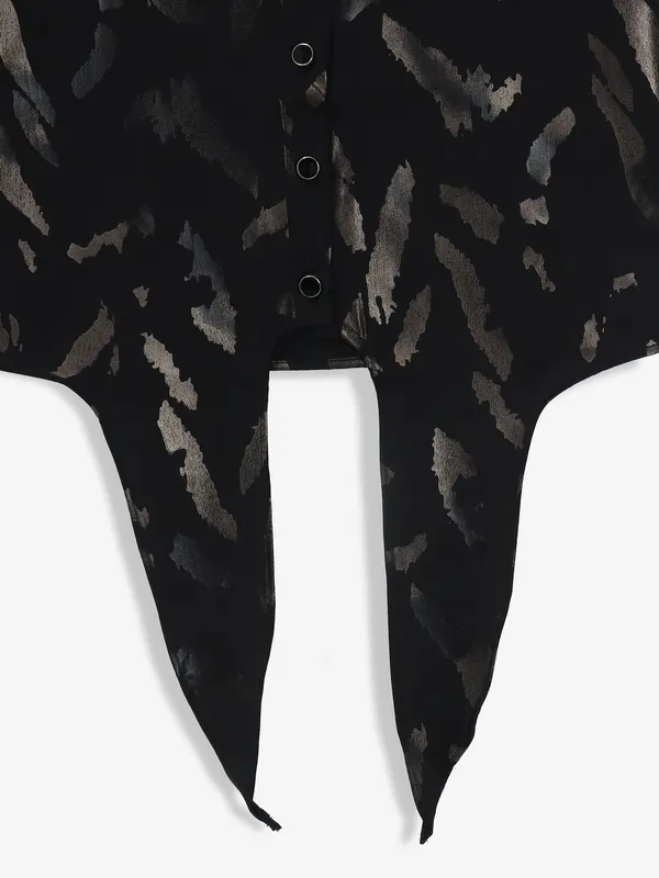 DEAL black cotton printed crop shirt