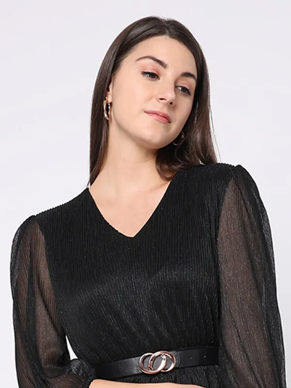 Deal black lycra dress for party