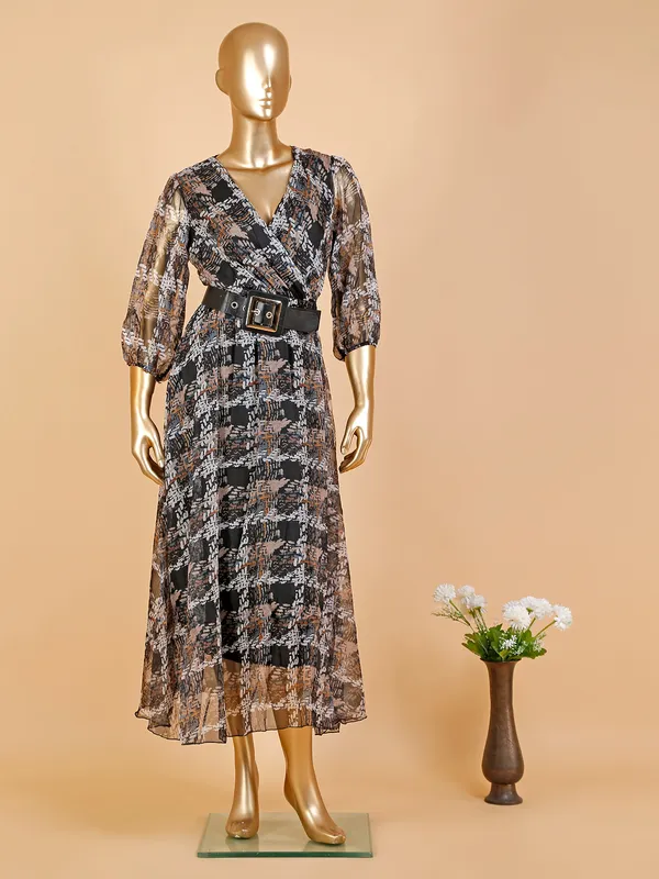 Deal black organza printed dress
