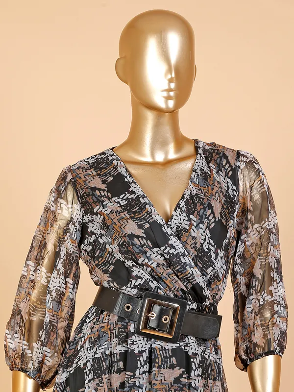 Deal black organza printed dress