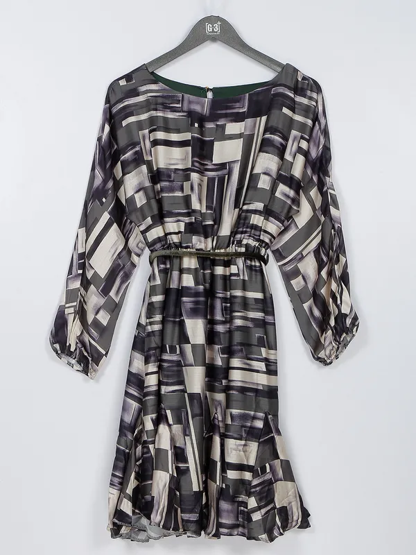 Deal black printed polyester dress