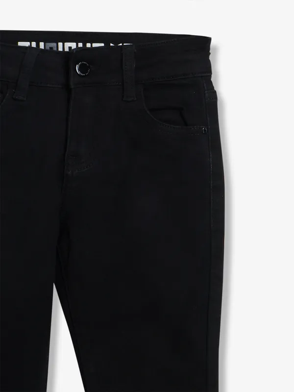 Deal black solid casual jeans