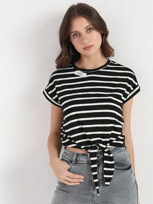 Deal black stripe cotton top