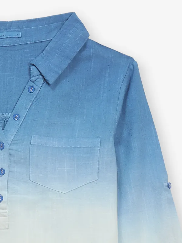 DEAL blue and white shaded cotton top