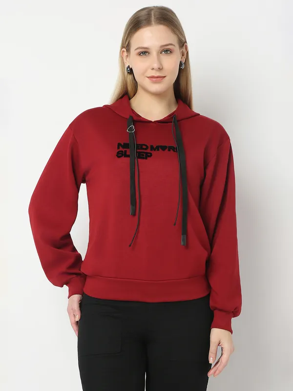 DEAL classic red woollen hoodie for women