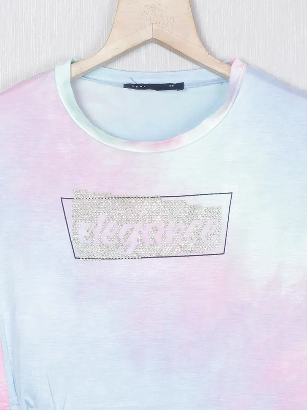 Deal cotton printed casual wear top in blue and pink