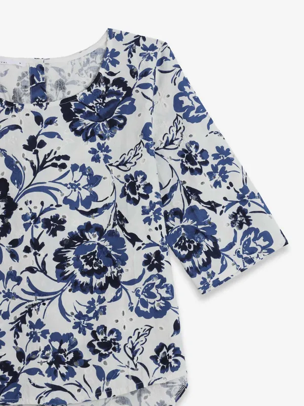 DEAL cotton printed white top for casual wear