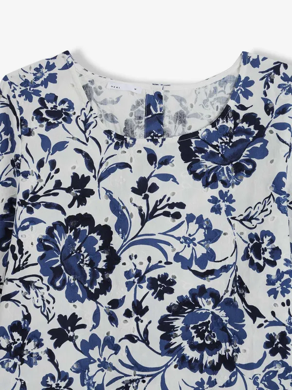 DEAL cotton printed white top for casual wear