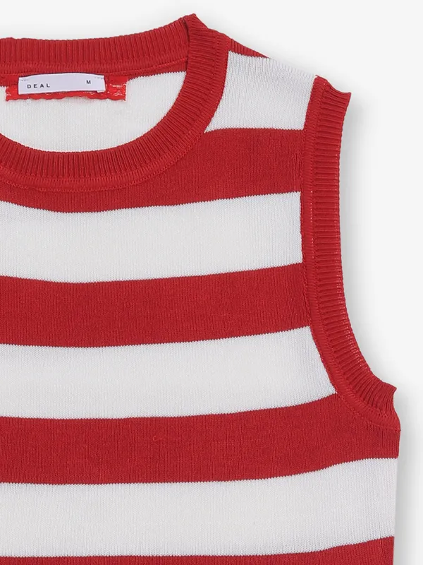 DEAL cotton red and white stripped t-shirt