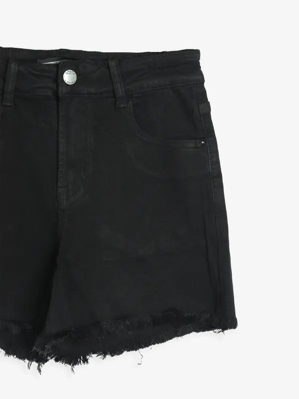 DEAL denim solid black shorts