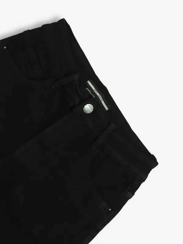 DEAL denim solid black shorts