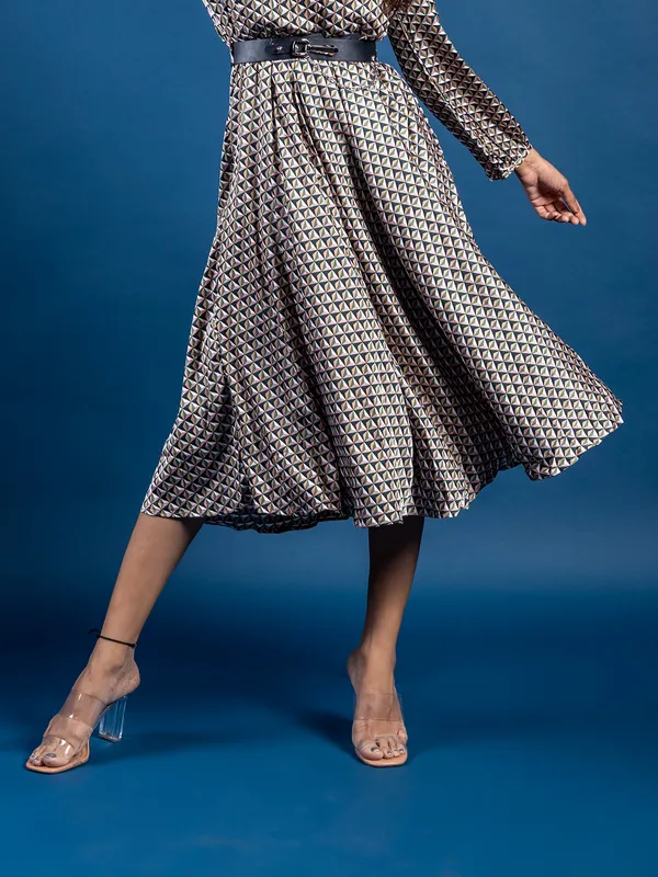 Deal green printed satin dress