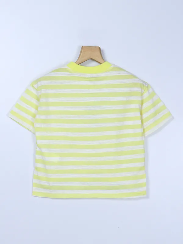 Deal light yellow cotton top in stripe
