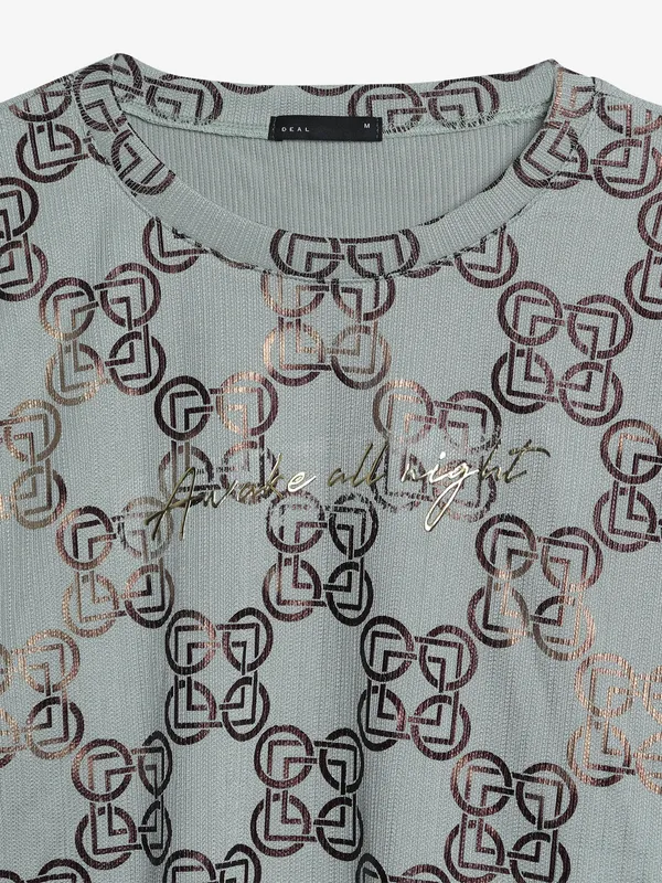 Deal mint green printed lycra top