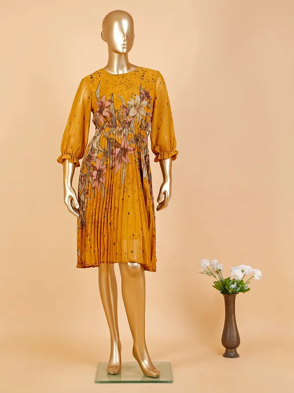 Deal mustard yellow printed dress
