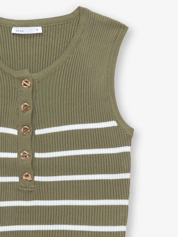 DEAL olive stripe knitted top