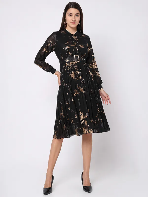 Deal organza black dress in printed