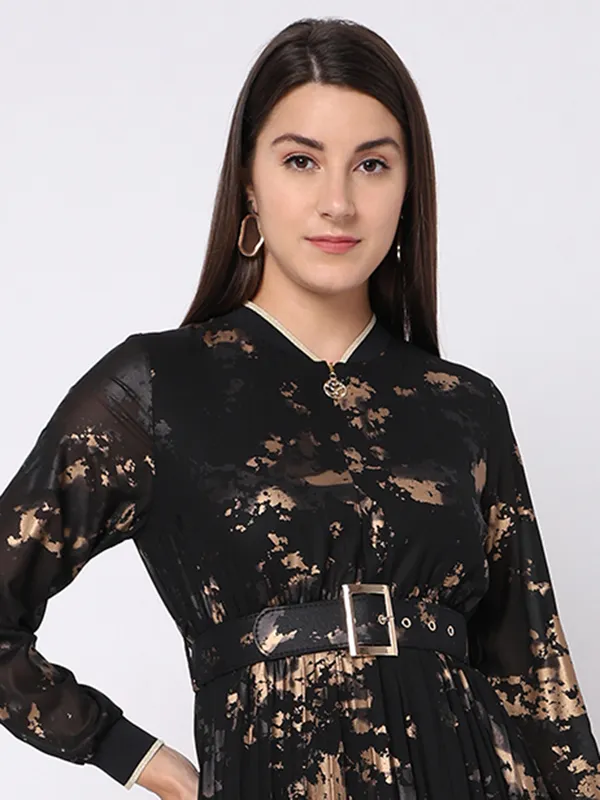Deal organza black dress in printed