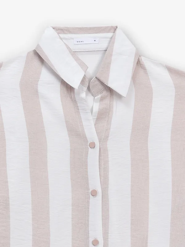 DEAL peach stripe cotton crop shirt