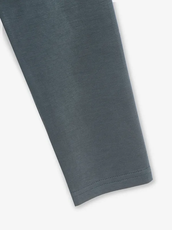DEAL plain black cotton crop shirt