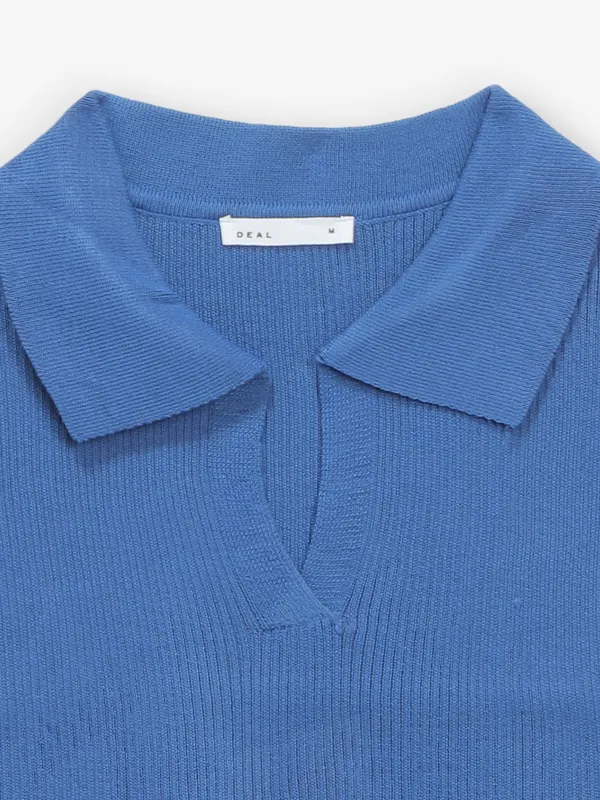 DEAL plain blue knitted crop top