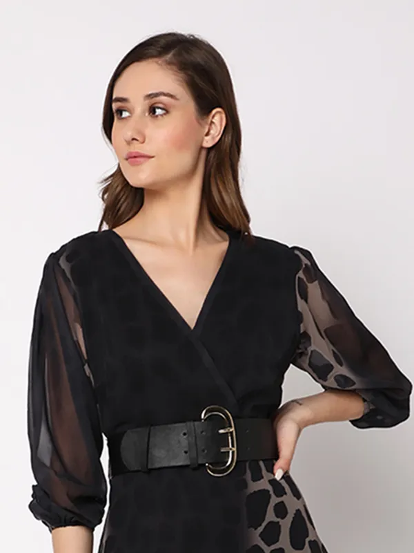 Deal printed black casual dress