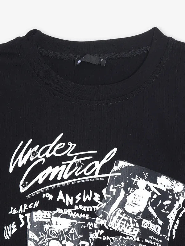 DEAL printed black cotton crop top with full sleeves