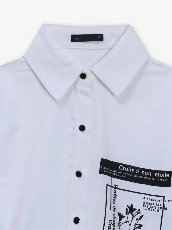 DEAL printed white cotton crop shirt