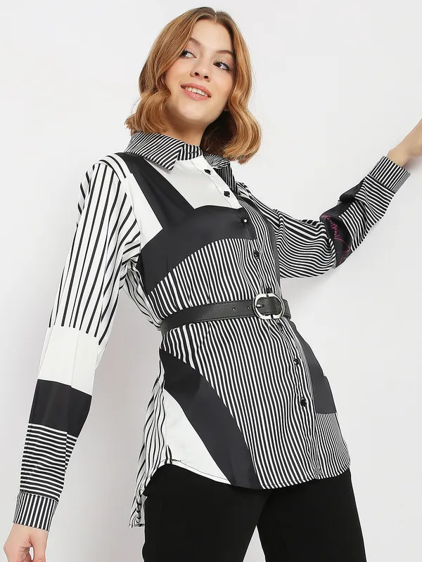 Deal satin printed white shirt