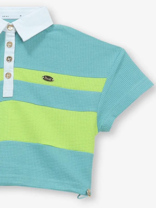 DEAL sky blue color block crop t-shirt