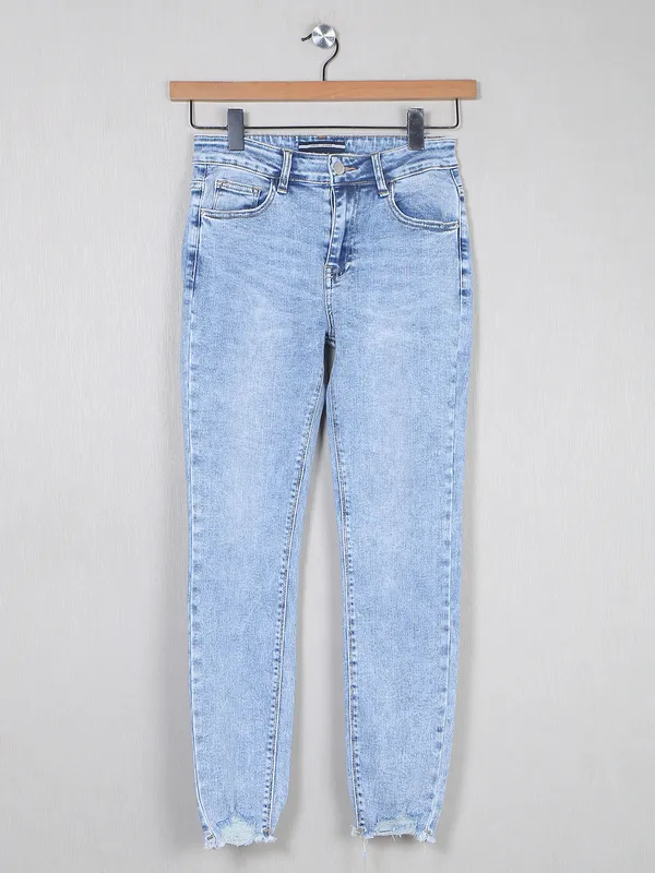 Deal sky blue washed denim casual jeans