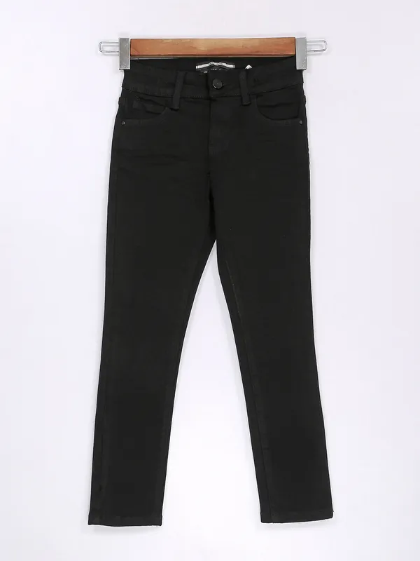 Deal solid jeans in black for girls