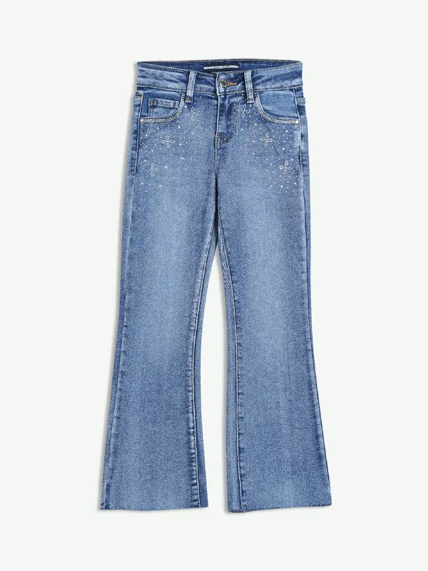 Deal washed blue jeans