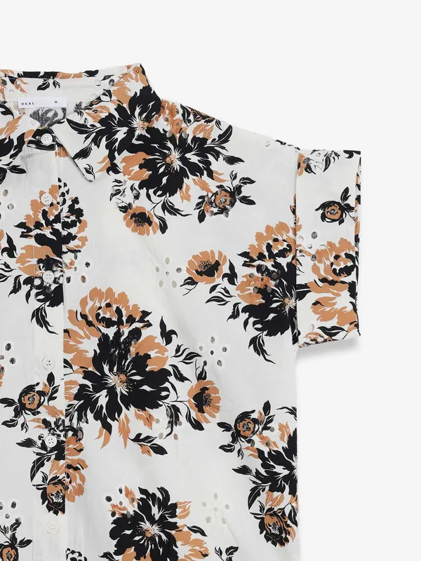 DEAL white and green printed cotton top