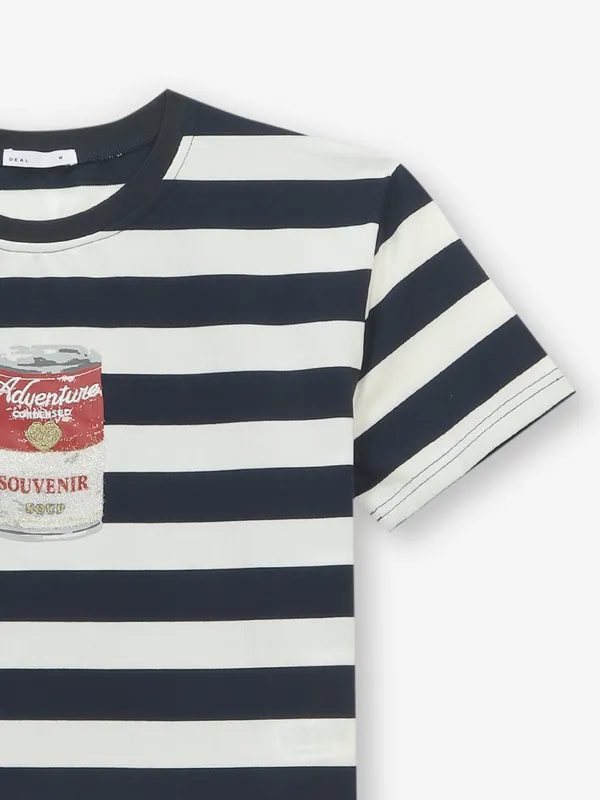 DEAL white and navy stripe crop t-shirt