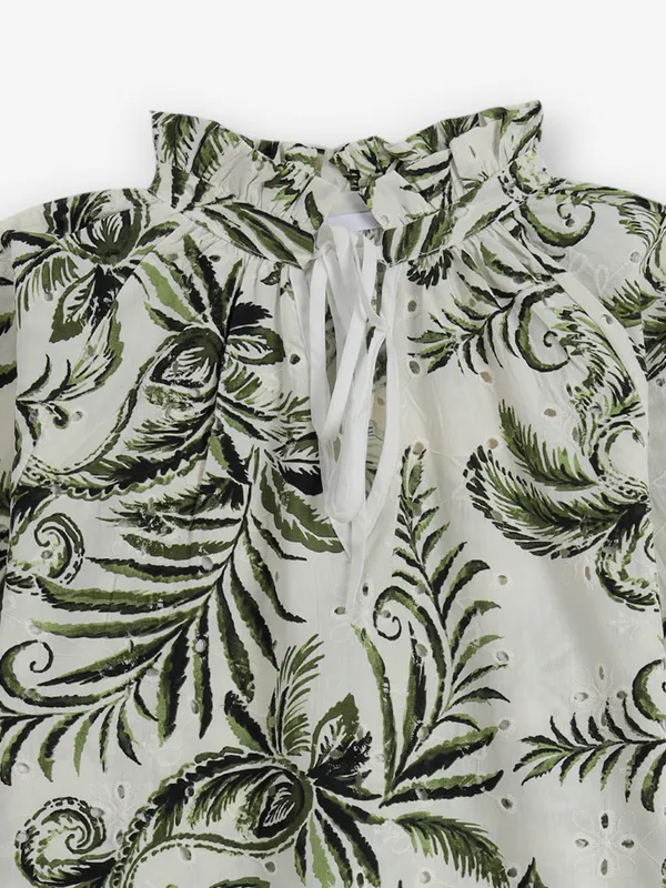 DEAL white and olive cotton printed top