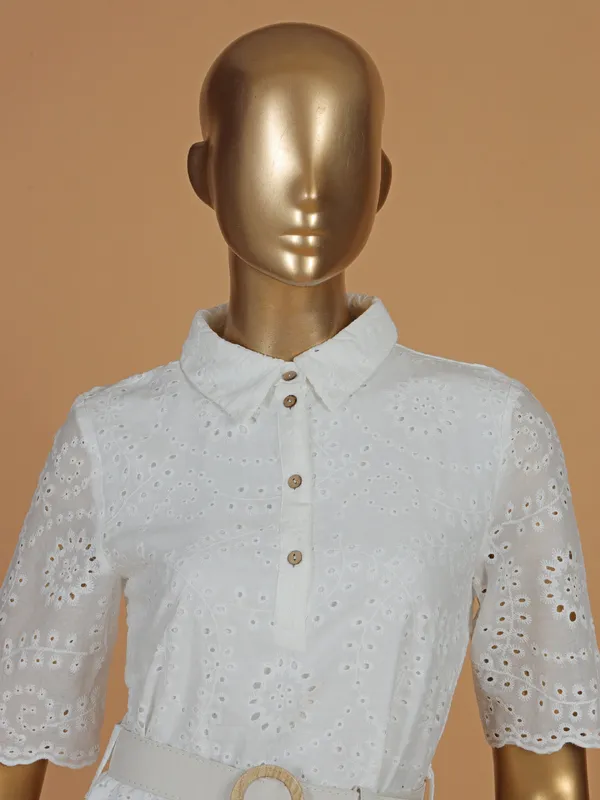 DEAL white cotton cutwork designe dress