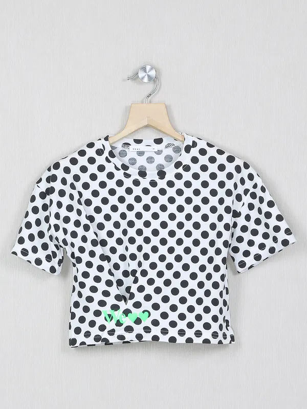 Deal white hued printed casual girls top