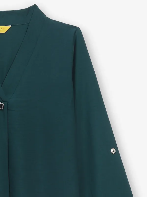 Deep green silk plain top