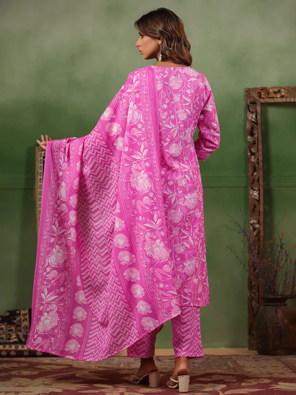 Deep pink printed silk kurti set for women