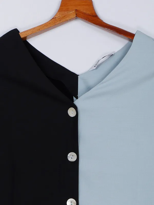 Desi Belle black color block top