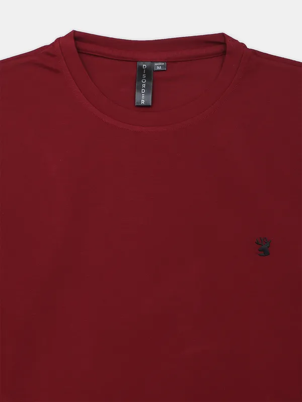 Disorder maroon causal solid slim fit t shirt