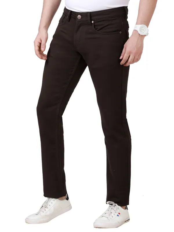 Dragon Hill brown solid slim fit jeans