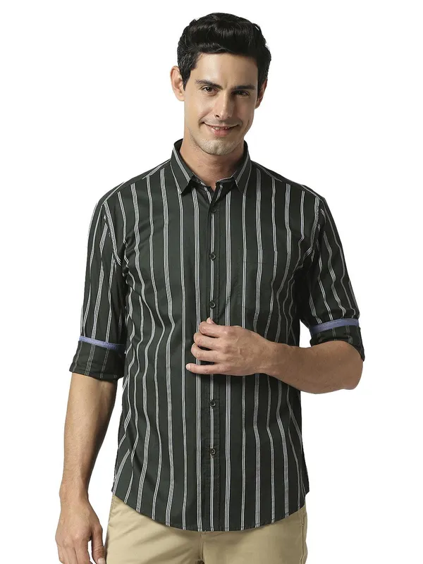 Dragon Hill slim fit cotton dark green shirt