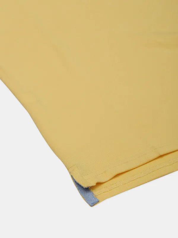Dragon Hill solid yellow cotton casual polo t-shirt
