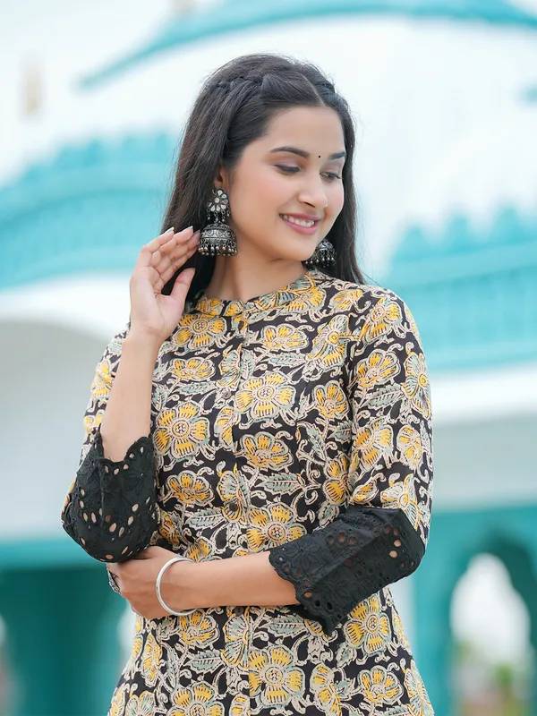 Elegant black cotton printed kurti