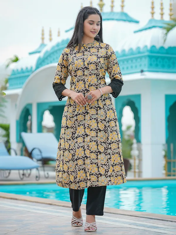 Elegant black cotton printed kurti