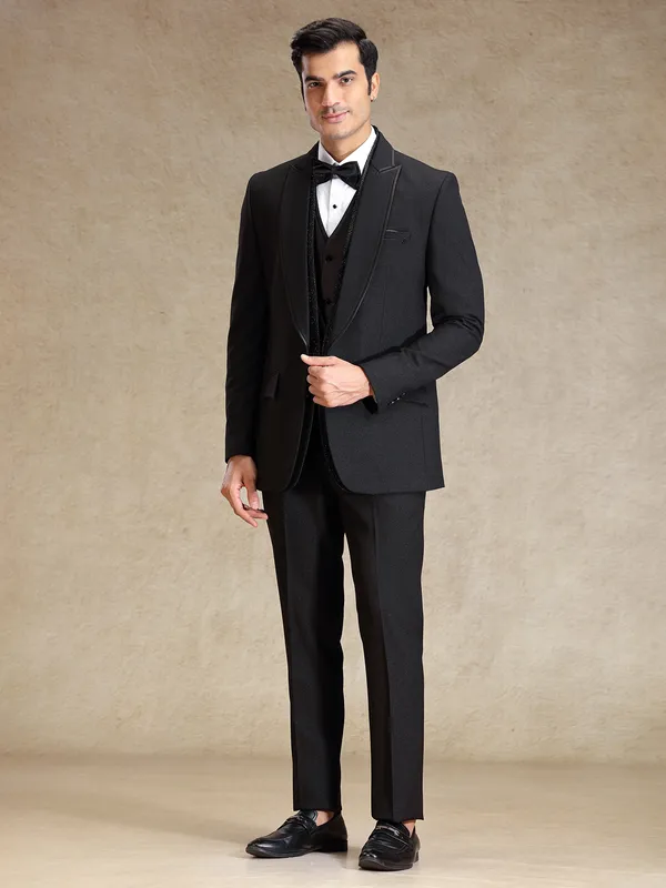 Elegant black terry rayon tuxedo 5 pcs suit for men